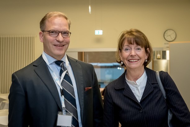 Tagungpräsident Prof. Dr. Jens Jordan und Oberbürgermeisterin Henriette Reker